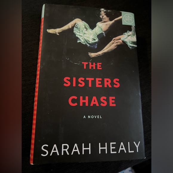 The sisters chase by sarah Healy hardcover - Picture 2 of 3